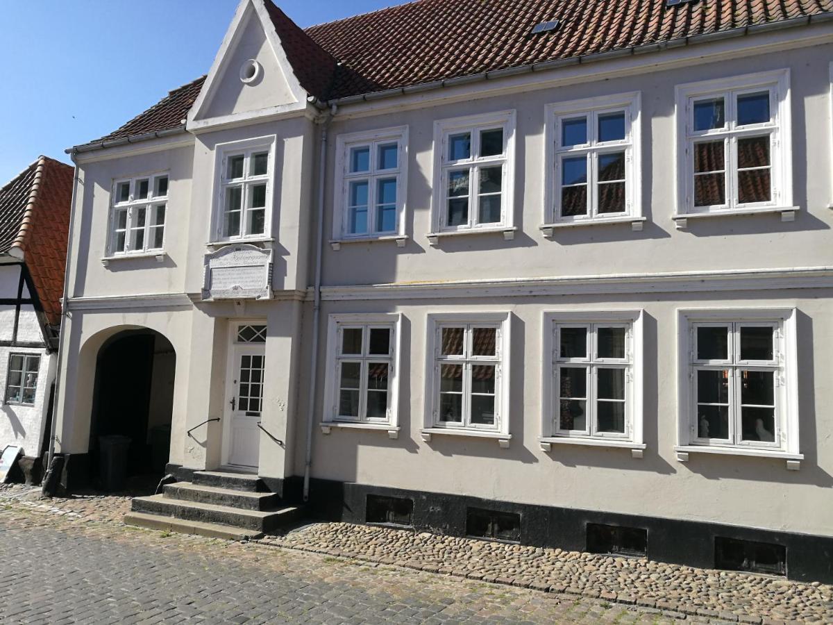 مبيت وإفطار Ærøskøbing Kjobing Manor المظهر الخارجي الصورة
